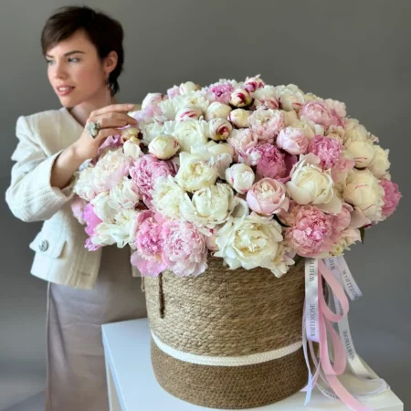 Изысканный букет из пионов для особых случаев